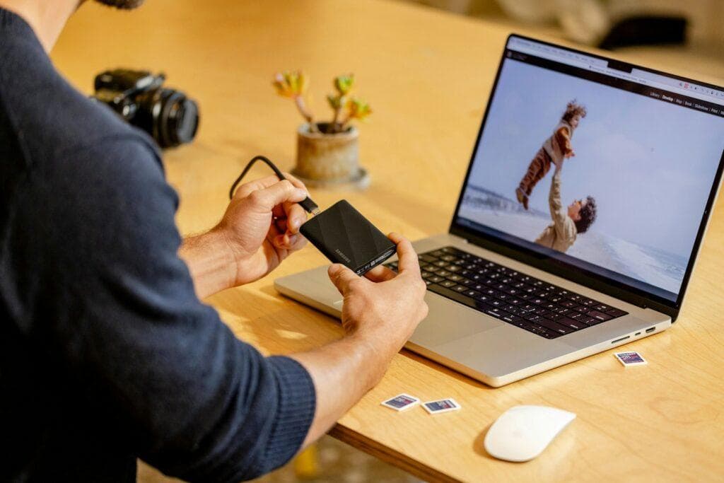 Unlocking Your Brand's Potential: The Ultimate Guide to Business Cards, Flyers, Banners, and More!