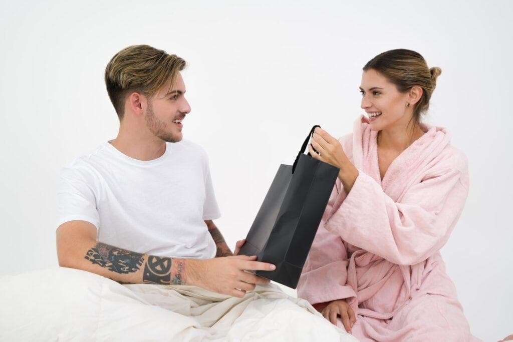 Personalized Gifts For Your Clients – From Pens, Drinksware & Acrylic to T-shirts, Cutlery & More 1 Personalized Gifts For Your Clients