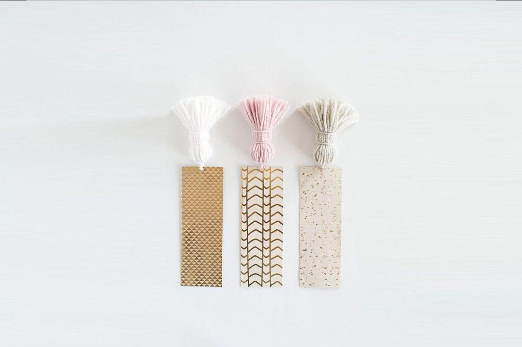 How the Right Bookmarks Says More than You Thought Possible