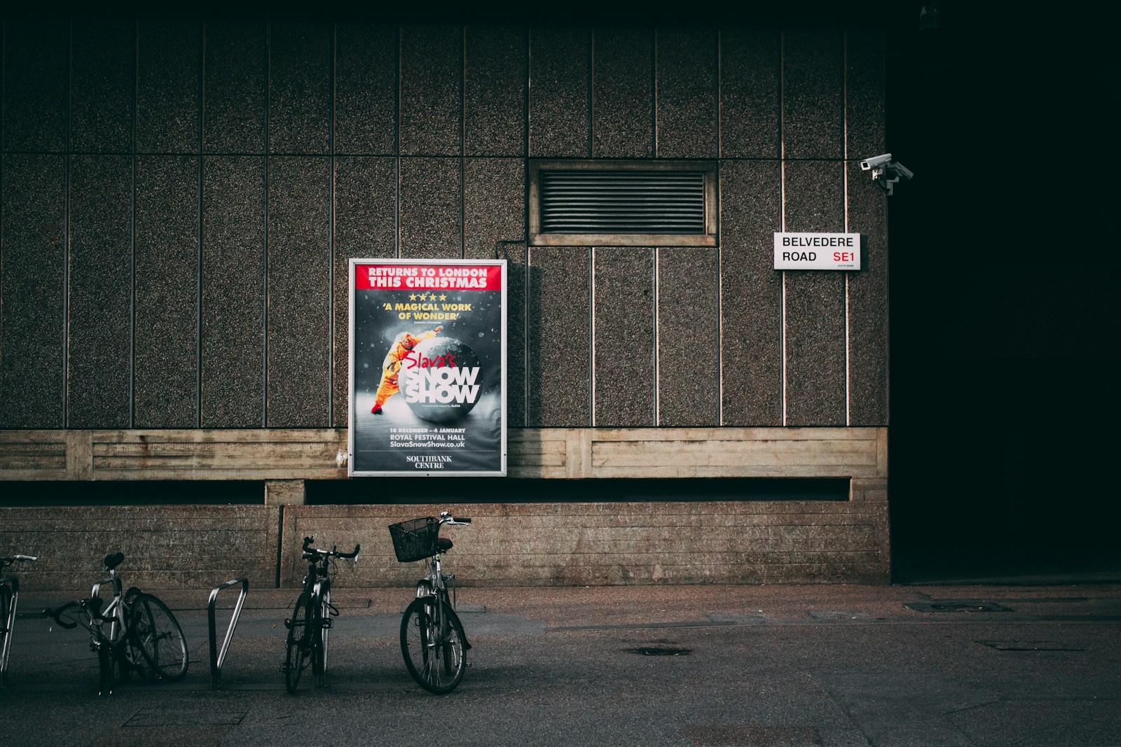 Large-Format Posters & Banners: Make a Big Impression